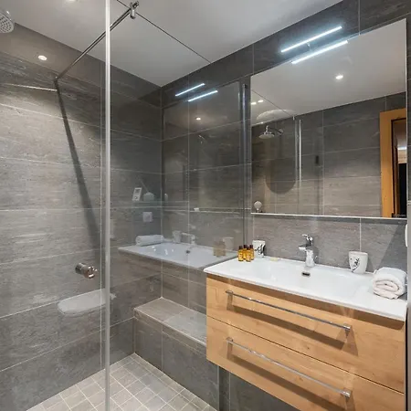 Les Flambeaux - B32 - Bo Immobilier - Remises Sur Les Forfaits De Skis Ou Portes Du Soleil Apartmán *