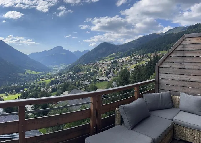 Apartment Les Flambeaux: Mountain Retreat With Summer Multipass Option *