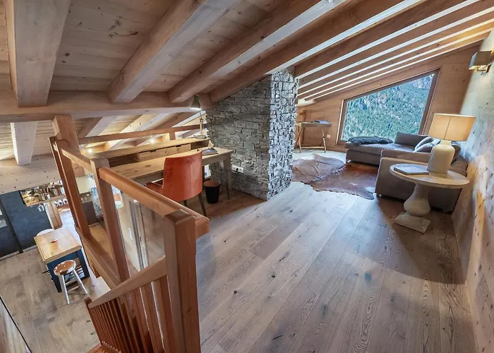 Les Flambeaux: Mountain Retreat With Summer Multipass Option * Chatel
