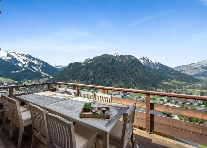 Les Flambeaux: Mountain Retreat With Summer Multipass Option Apartment