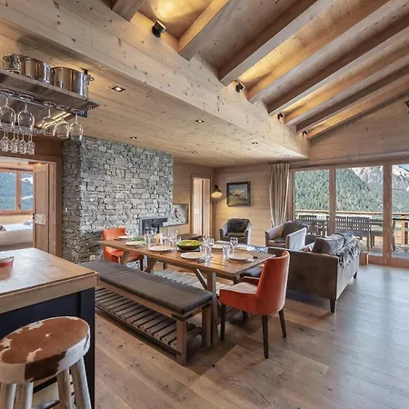Les Flambeaux: Mountain Retreat With Summer Multipass Option Apartment *